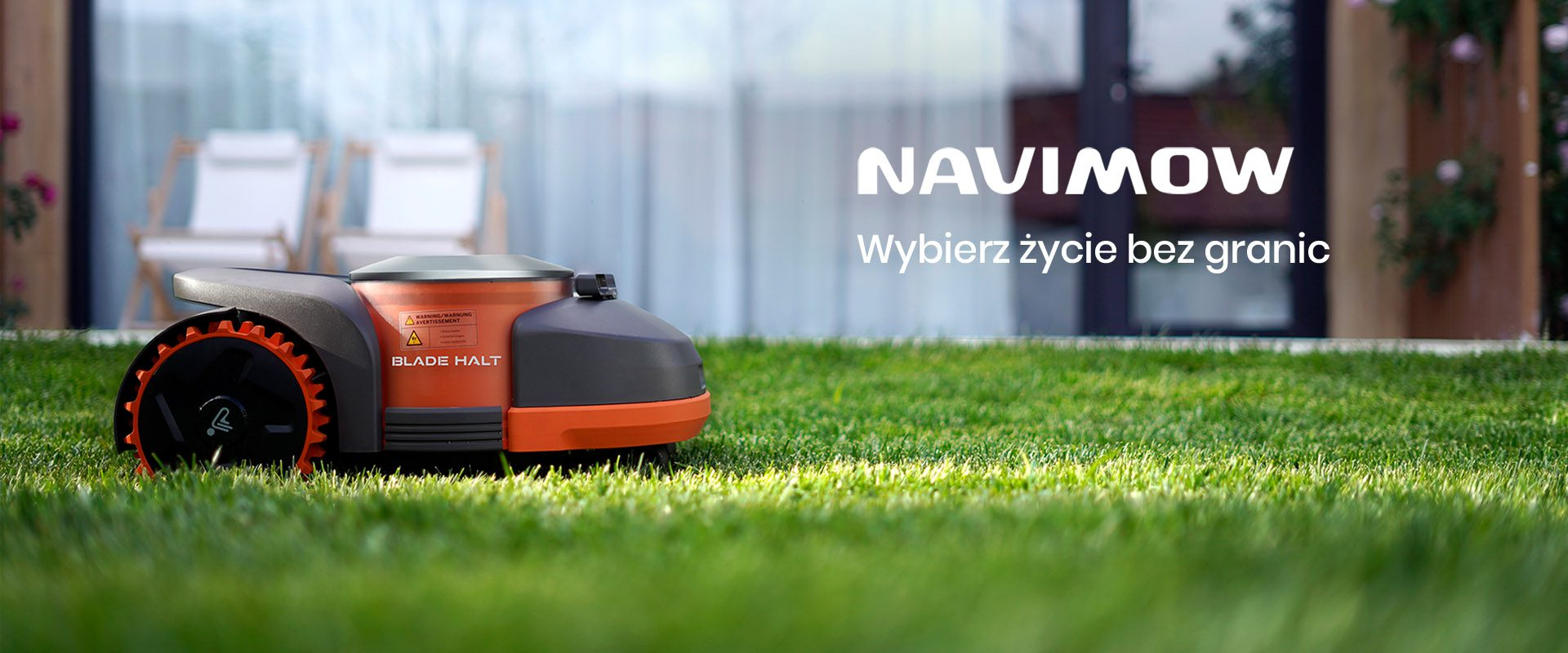 Robot koszący Navimow na trawniku
